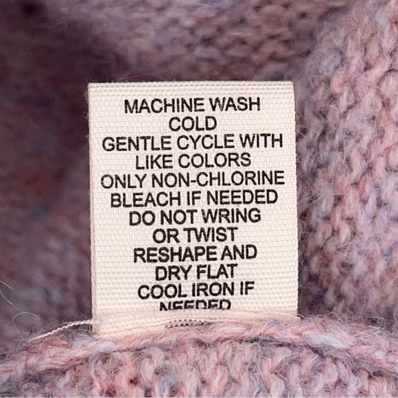 Large Jessica Simpson Pink Fuzzy Knit Cropped Sweater Long Sleeve Comfortable - Picture 13 of 13